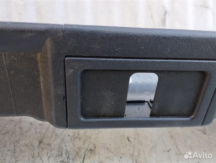 Накладка внутренняя на заднюю панель кузова, Mercedes CLS W219 2009