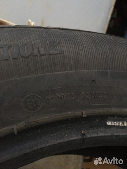 Superia RS200 215/60 R17