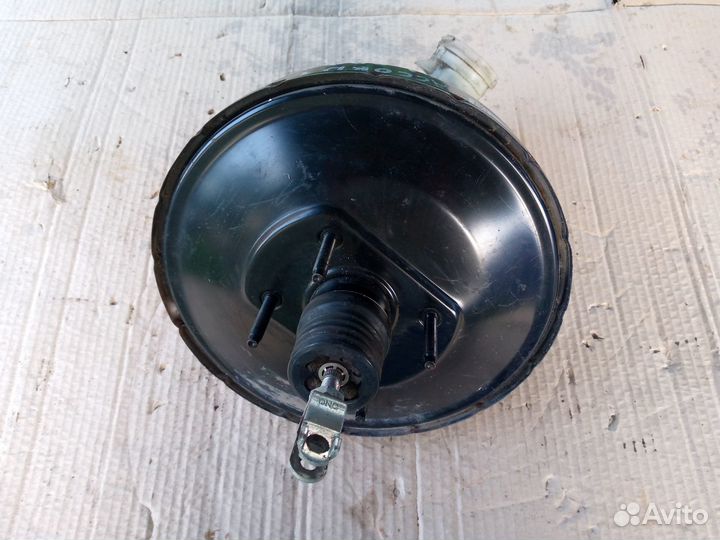 Вакуумный усилитель Honda Accord 7 в сборе