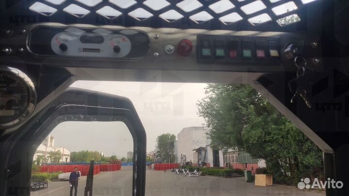 Мини-погрузчик Zauberg M1250, 2023