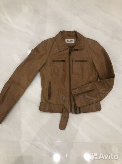 Куртка кожаная