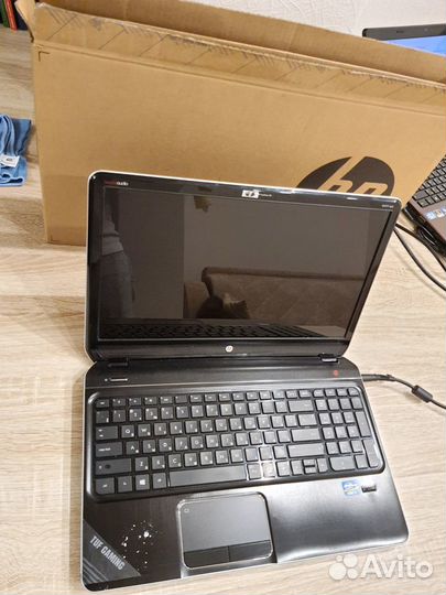 HP dv6 Envy, core i7, 8gb, nvidia gt635m, SSD+HDD