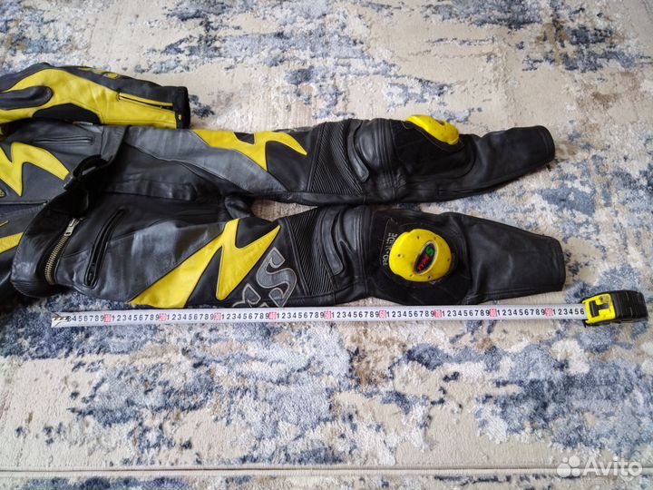 Мотокомбинезон раздельный кожаный