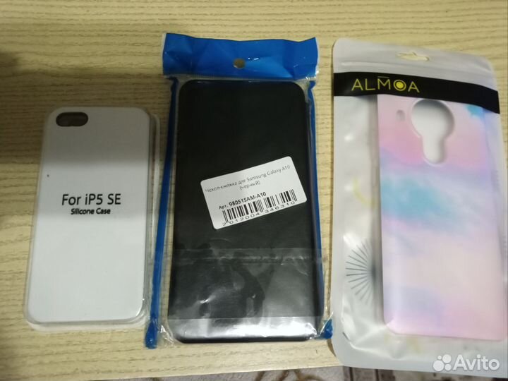 Чехлы на телефоны