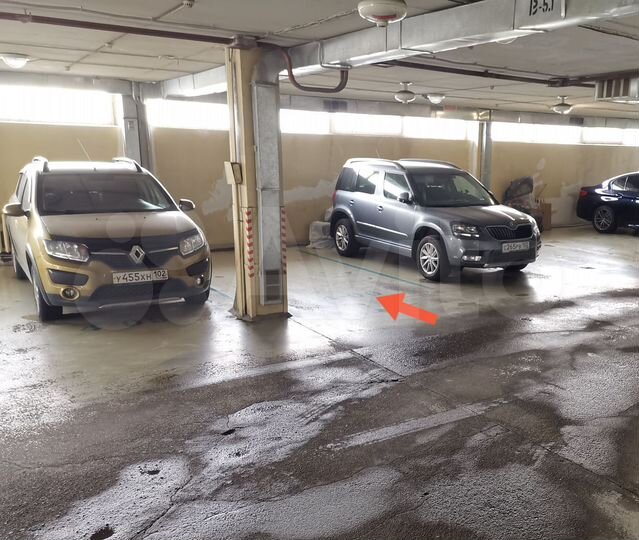 Машиноместо, 14 м²