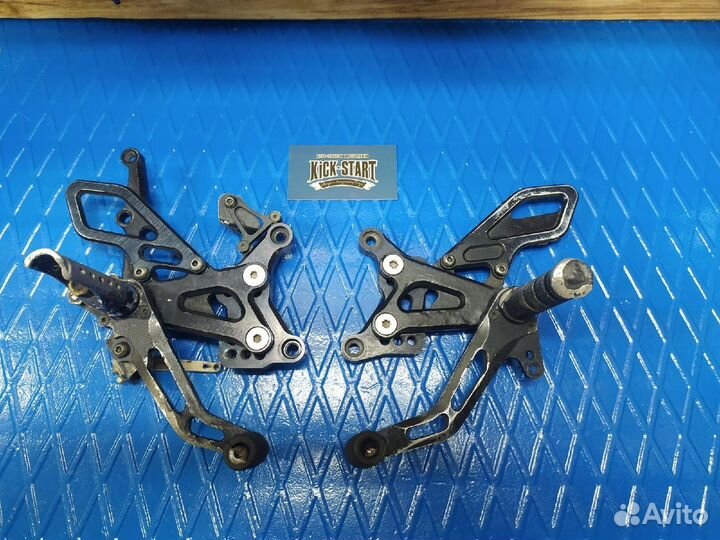 Кронштейны подножек Kawasaki ZX636 Ninja ZX-6R 05