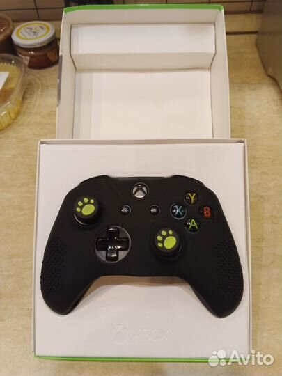 Геймпад на xbox one s