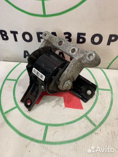 Опора (подушка) правая Dodge Caliber 2007