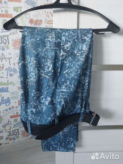 Форма синий пиксель (точка)