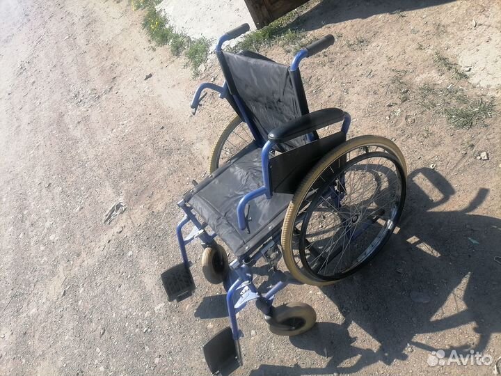 Инвалидная коляска, складная