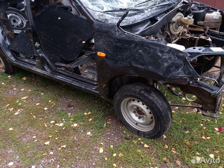 Правая четверть LADA granta