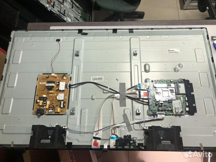 Телевизор LG 49UM7020PLF (Разбор)(По запчастям)