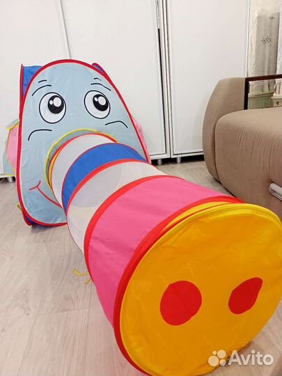 Детская палатка и шарики