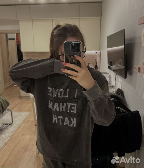 Crystal Castles лонгслив