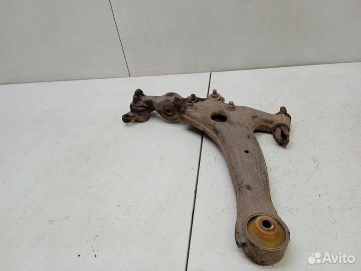 Рычаг передний правый нижний Kia Optima GD 2.4