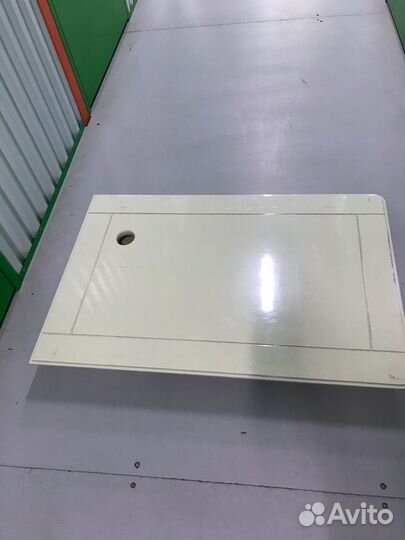 Компьютерный стол из массива