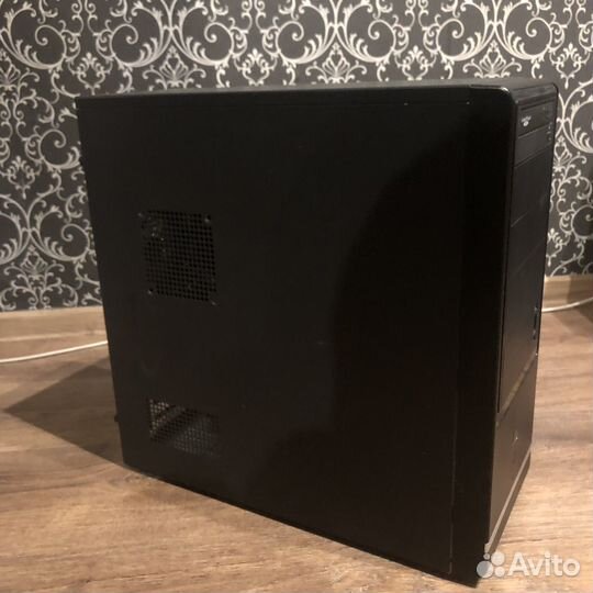 Игровой компьютер i3 4130/8gb/SSD 120gb/RX 470 4gb