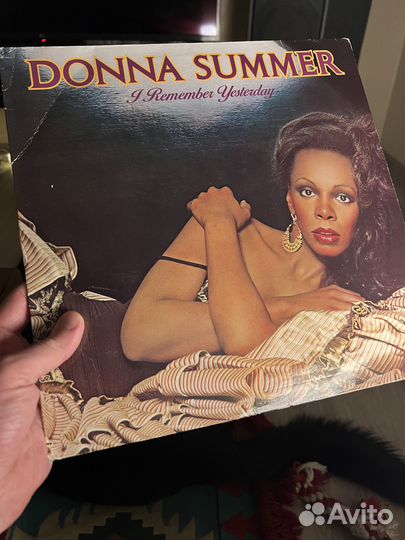 Винил Donna Summer - I Remember Yesterday