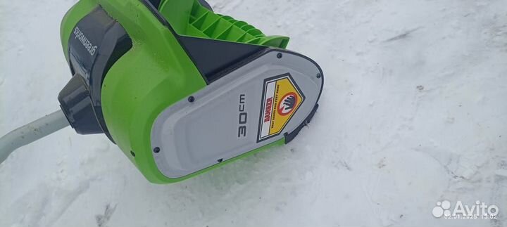 Аккумуляторная лопата greenworks