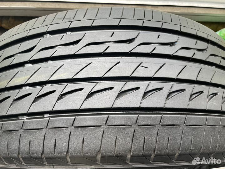 Bridgestone Regno GR-XI 215/45 R17 87W