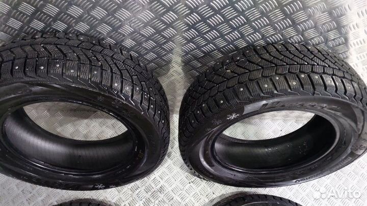 Viatti Brina Nordico V-522 215/60 R16 95T