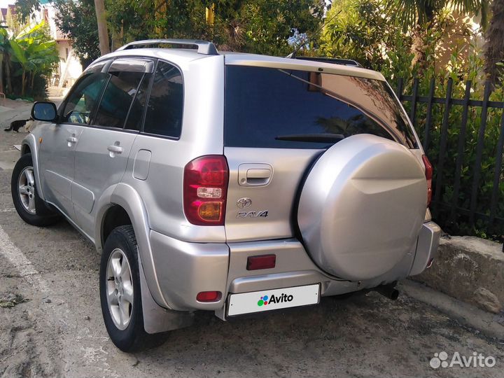 Toyota RAV4 2 AT, 2003, 313 000 км