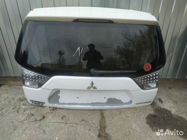 Крышка багажника со стеклом Outlander XL 07-14г