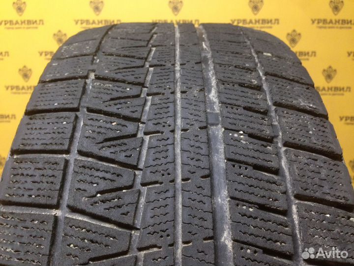 Bridgestone Blizzak RFT 225/55 R17