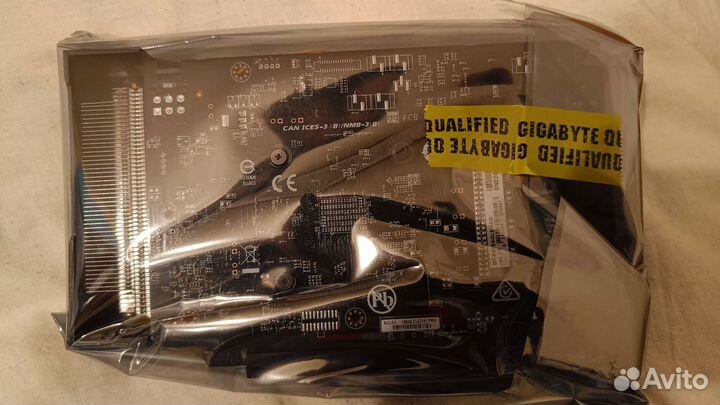 Видеокарта Radeon RX6400 Eagle новая