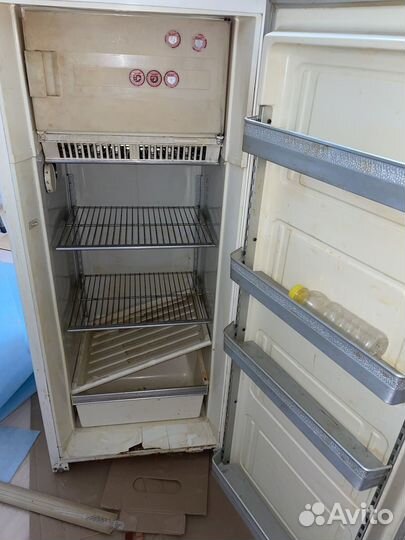 Холодильник ЗИЛ