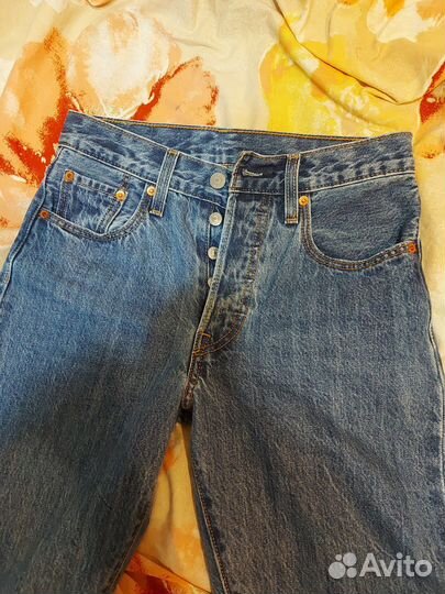 Джинсы женские levis 25