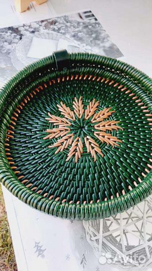 Плетёный поднос