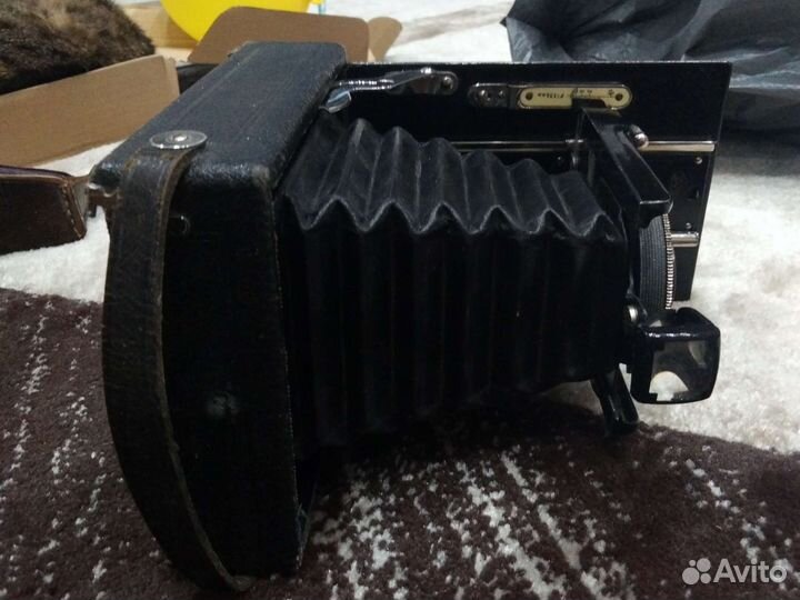 Старый немецкий фотоаппарат voigtlander compur