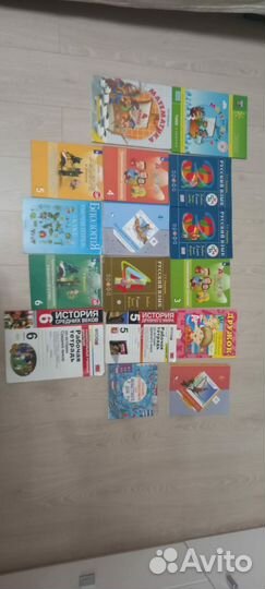 Учебники и рабочие тетради