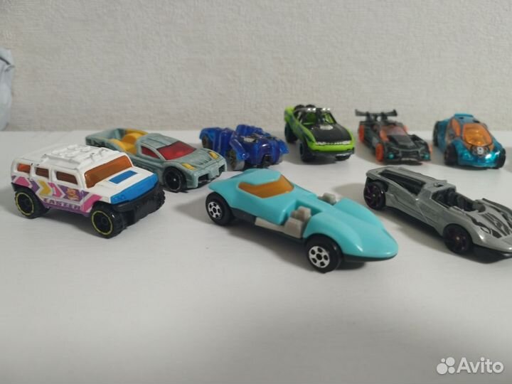 Hot wheels машинки