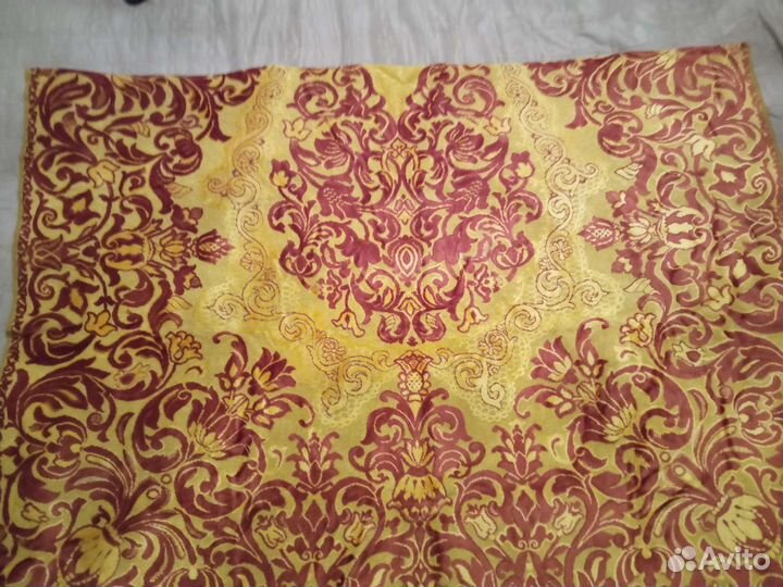 Покрывало на кровать новое