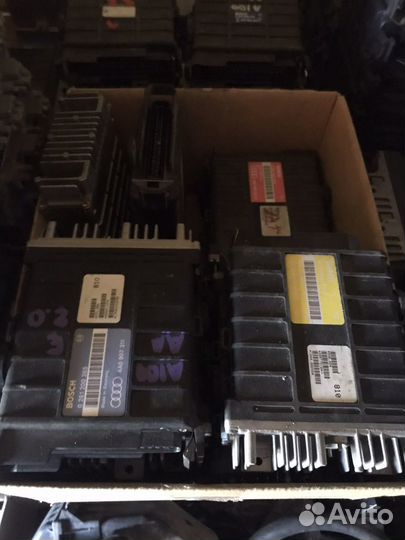 Блок управления двигателем VAG