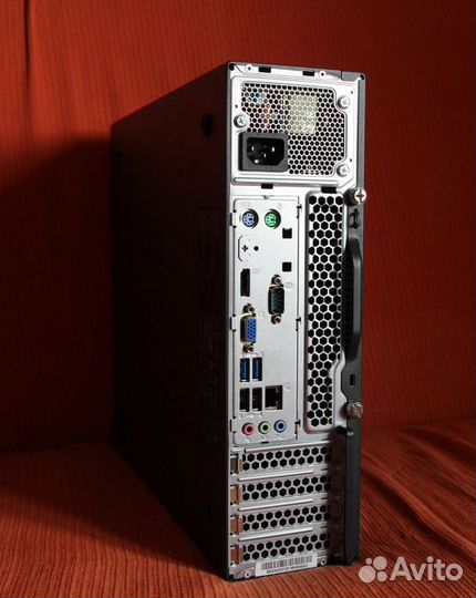 Компьютер ThinkCentre M794 ядра/8 гб