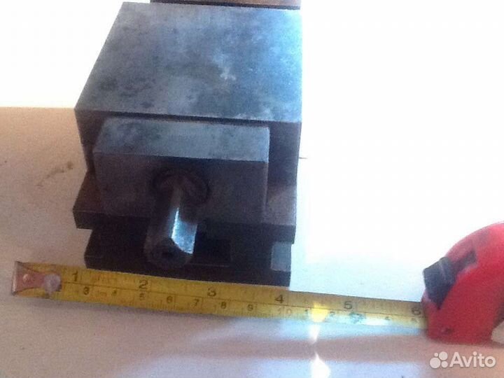 Тиски станочные для сверлильно-фрезерных работ