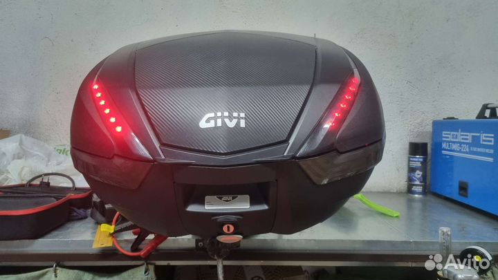 Кофр Giwi с площадкой и коеплением