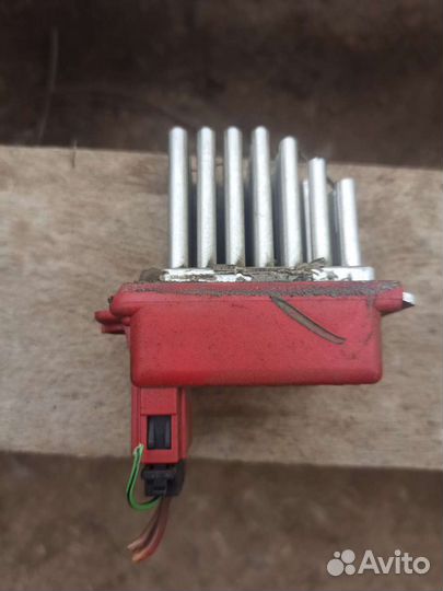 Резистор печки Golf 4