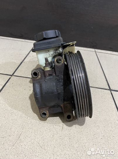 Насос гур Ford Mondeo 3