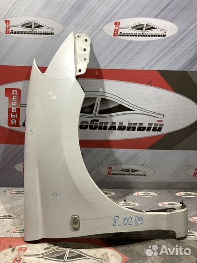 Крыло перед право c Toyota Caldina ZZT241W 1ZZ-FE