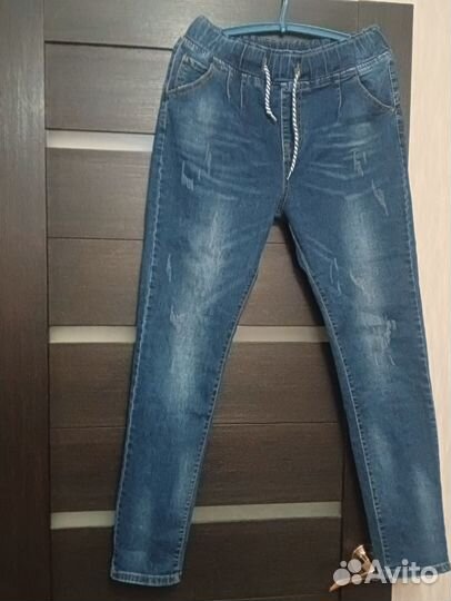 Джинсы