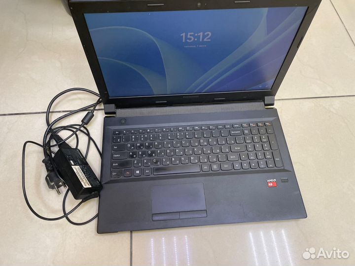 Ноутбук Lenovo B50-45 /AMD A8-6410