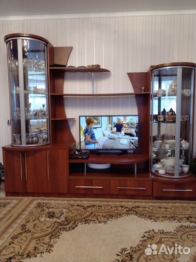 Стенка в гостиную бу