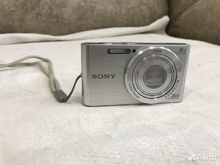 Цифровой фотоаппарат Sony DSC-W830