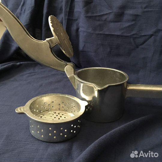 Соковыжималка ручная алюминиевая