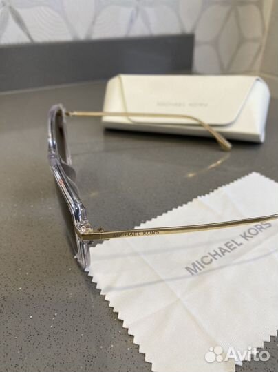 Солнцезащитные очки michael kors оригинал
