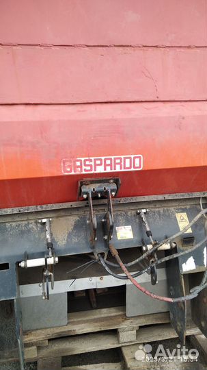 Разбрасыватель минеральных удобрений